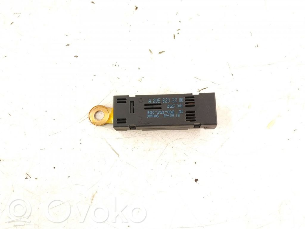 Mercedes-Benz C W205 Antenne radio 