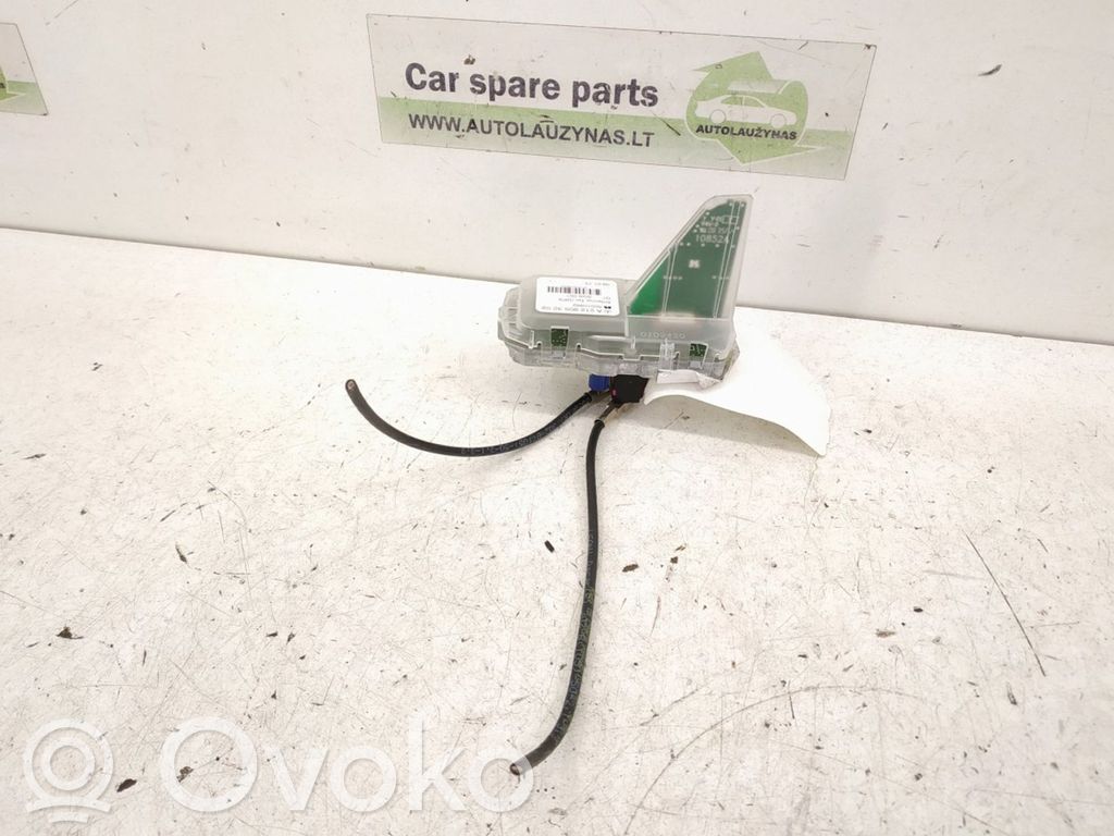 Mercedes-Benz CLA C117 X117 W117 Radio antena 