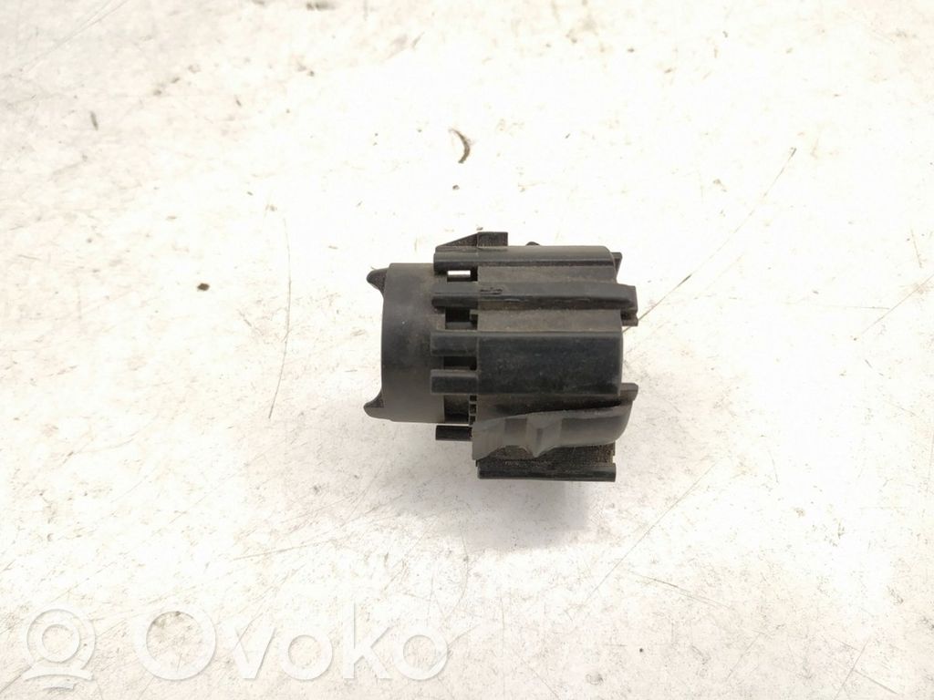 Mercedes-Benz E W124 Sensor 