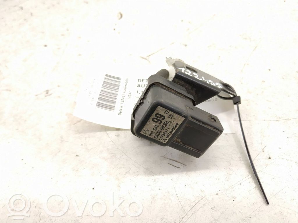 Mercedes-Benz E W210 Sensor de la presión del aire 