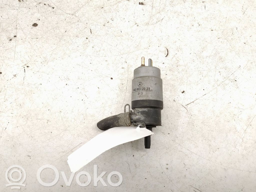 Mercedes-Benz E W210 Windshield washer spray nozzle 