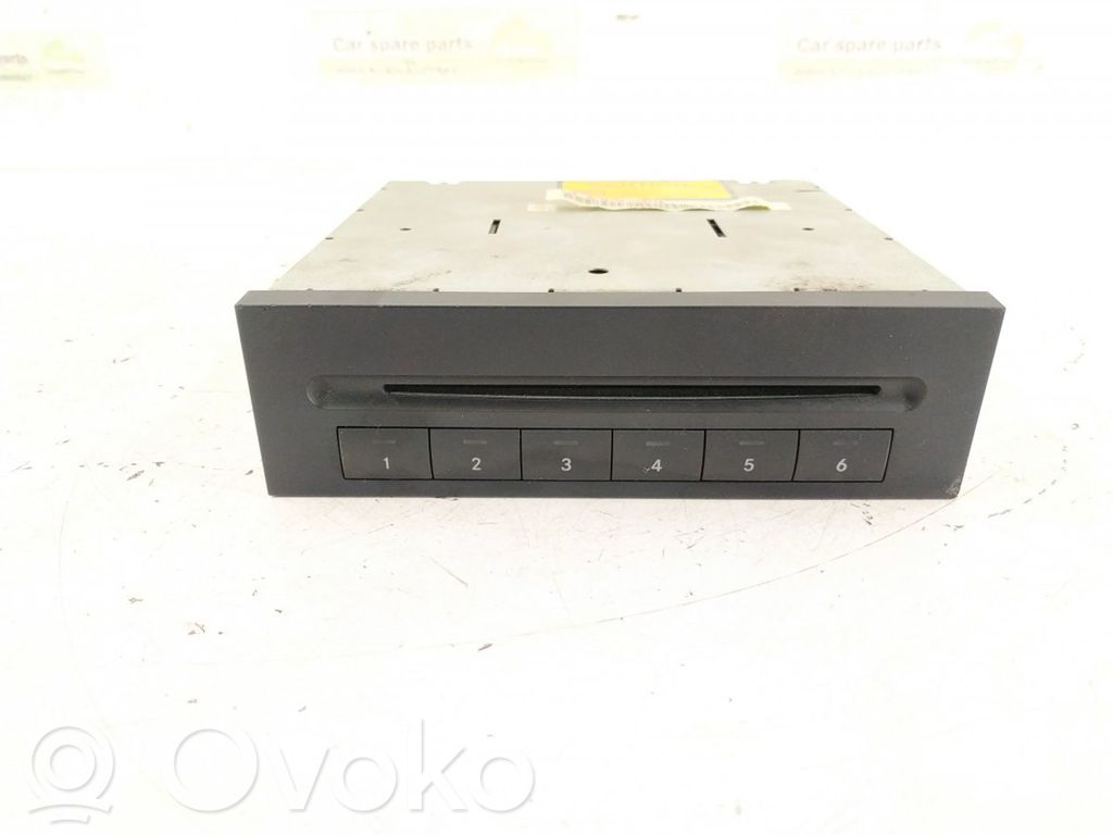 Mercedes-Benz E W211 CD/DVD changer 