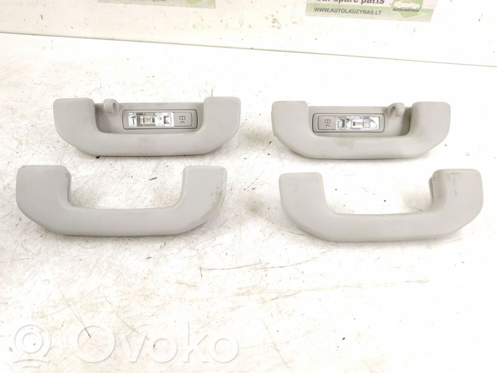Mercedes-Benz C W205 Uchwyt / Rączka sufitowa przednia 