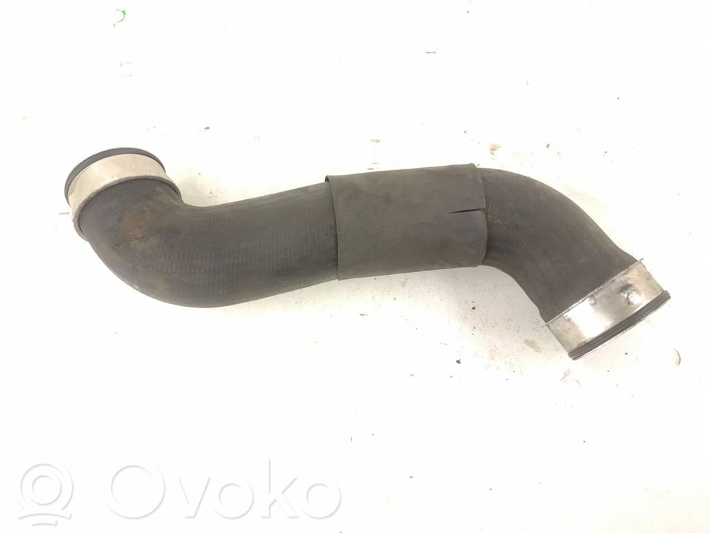 Mercedes-Benz E W211 Intercooler hose/pipe 