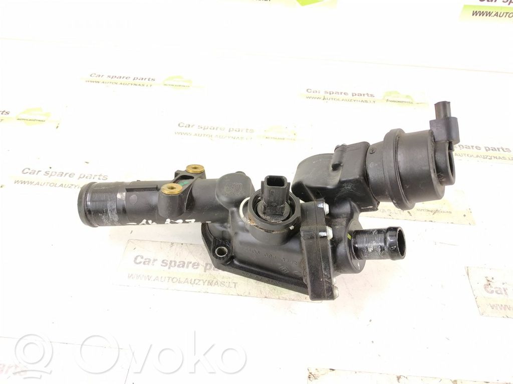 Termostat / Obudowa termostatu   110608431R,A6072000215,6072000215