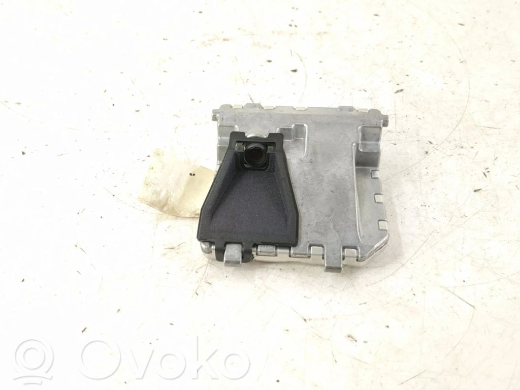 Mercedes-Benz CLS C218 X218 Windshield/windscreen camera 