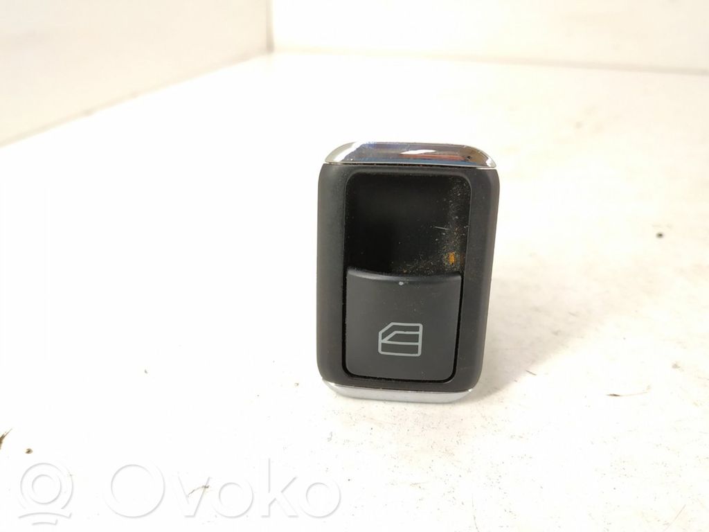 Mercedes-Benz E W212 Electric window control switch 
