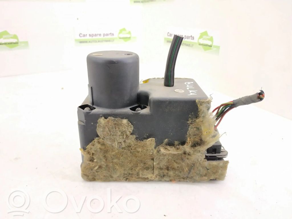 Central locking vacuum pump   443862257D