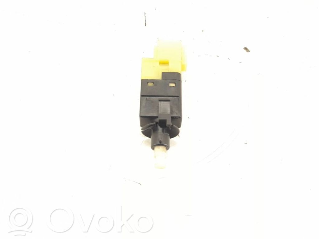 Mercedes-Benz E W211 Interruptor sensor del pedal de freno 