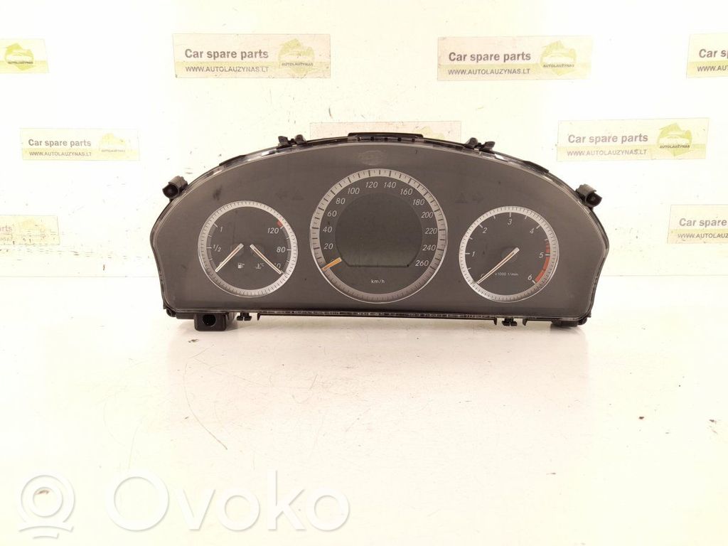 Mercedes-Benz C W204 Vitezometru (grup de instrumente) 