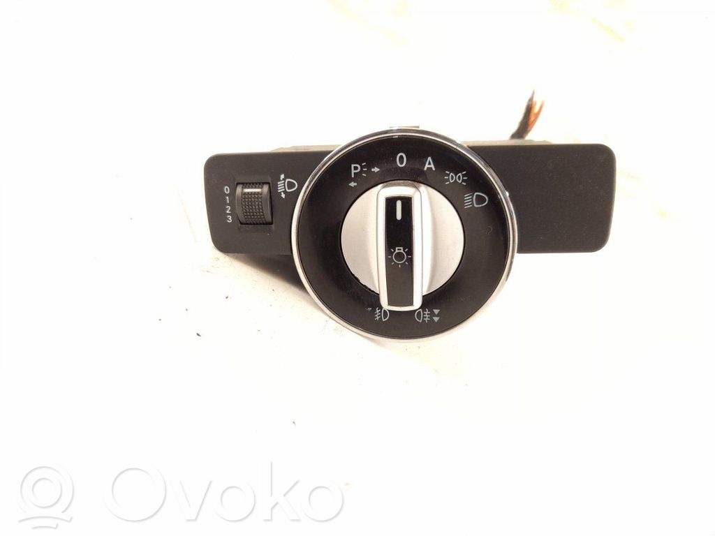 Light switch   2129051600,2129056303,2125450204,A2125450204,A2129051600,A2129056303