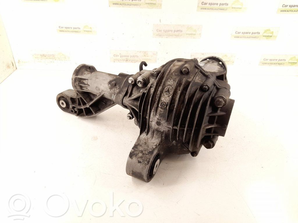 Mercedes-Benz R W251 Mechanizm różnicowy przedni / Dyferencjał 