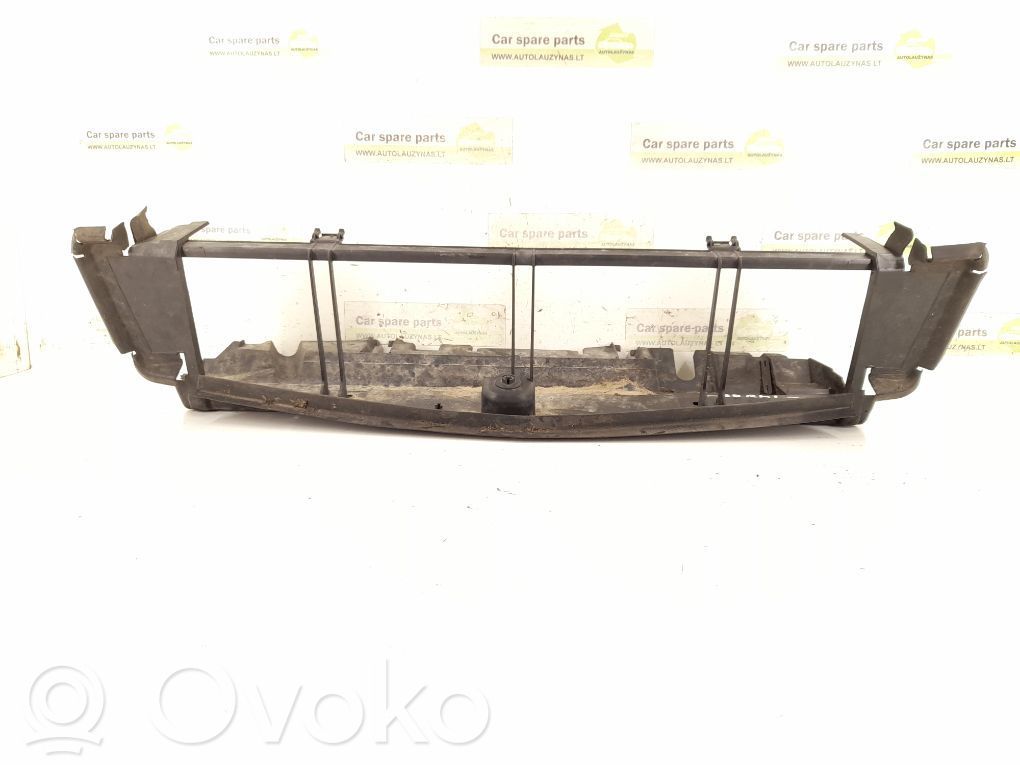 Mercedes-Benz C W204 Osłona wentylatora chłodnicy 