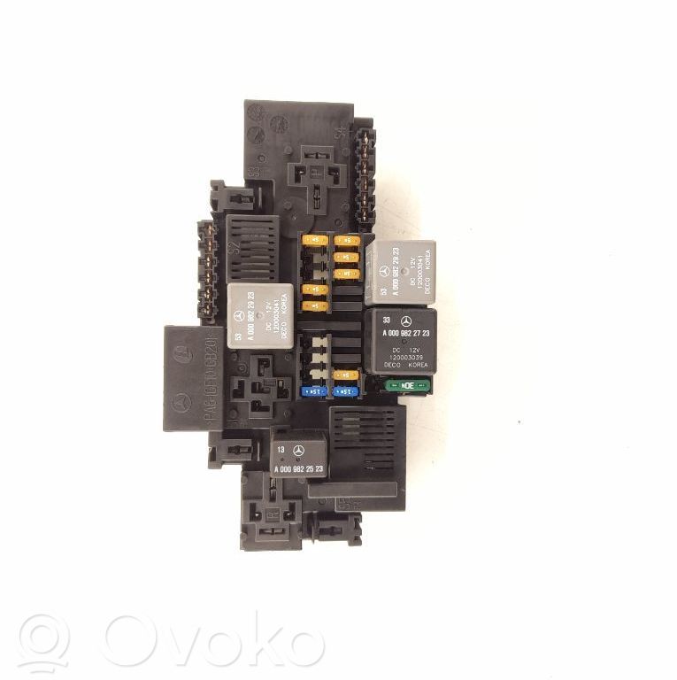 Mercedes-Benz C W205 Fuse box set 