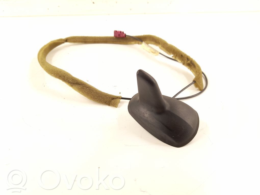Mercedes-Benz GLK (X204) Antena radiowa 