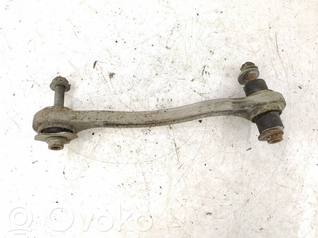Mercedes-Benz C W205 Braccio di controllo sospensione posteriore 