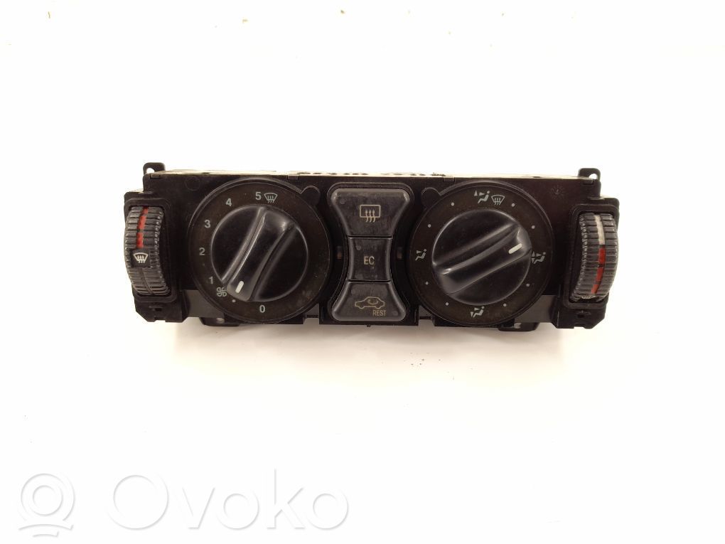 Mercedes-Benz CLK A208 C208 Climate control unit 