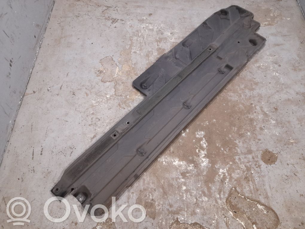 Mercedes-Benz C W204 Protecție inferioară motor 