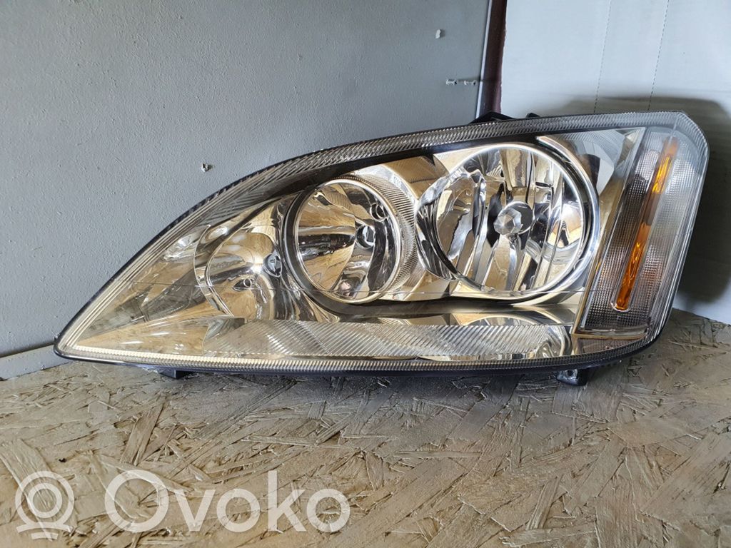Ford Focus C-MAX Phare frontale 