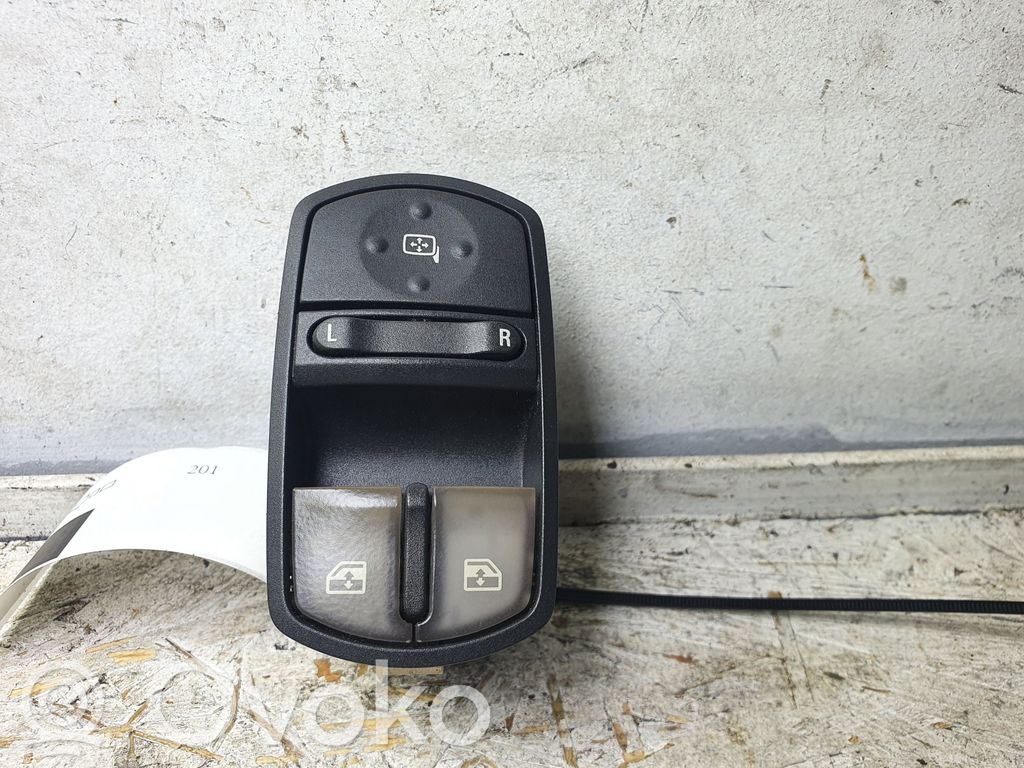 Electric window control switch   13258522AD,315625731