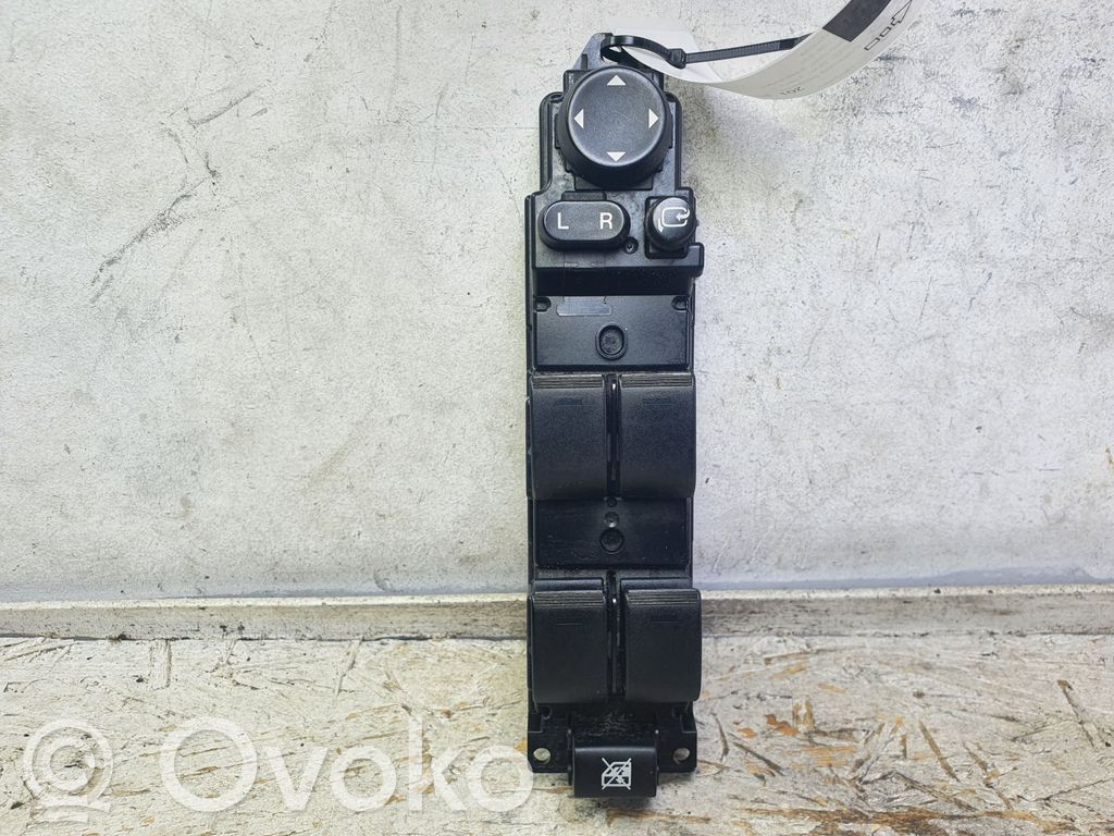 Mazda 6 Electric window control switch 