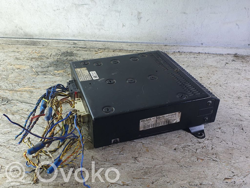 BMW 5 E34 Garso stiprintuvas 