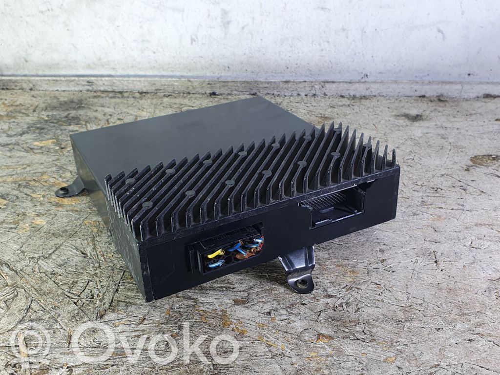 BMW 3 E46 Garso stiprintuvas 