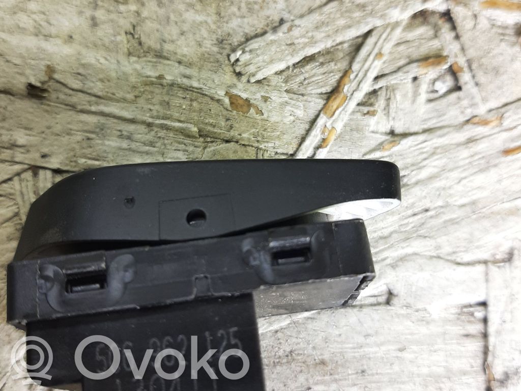 Central locking switch button   5C6962125,5C6962125