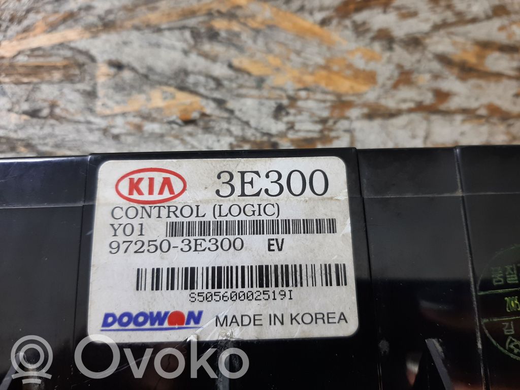 KIA Sorento Climate control unit 