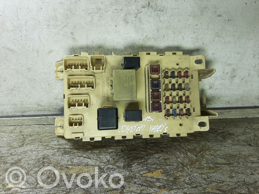 Toyota Yaris Fuse module 