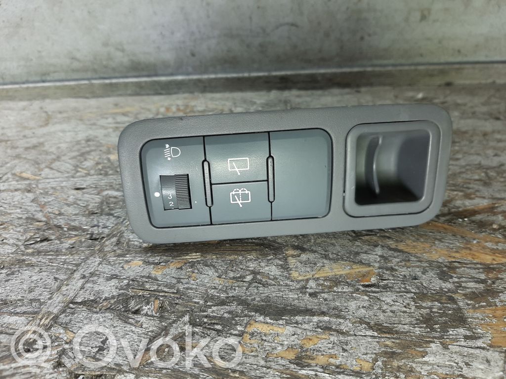 KIA Rio Headlight level height control switch 