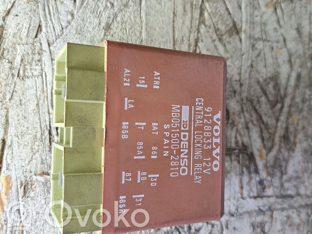 Central locking relay   9128833,15002810,D205,G206