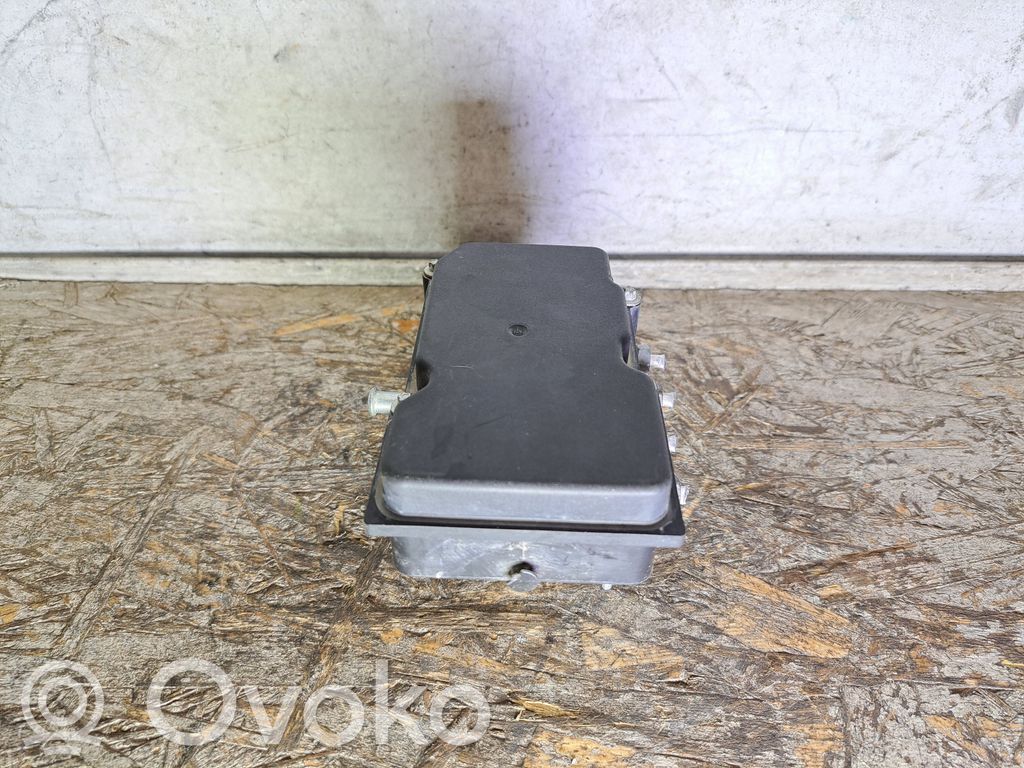 Dacia Duster ABS bloks 