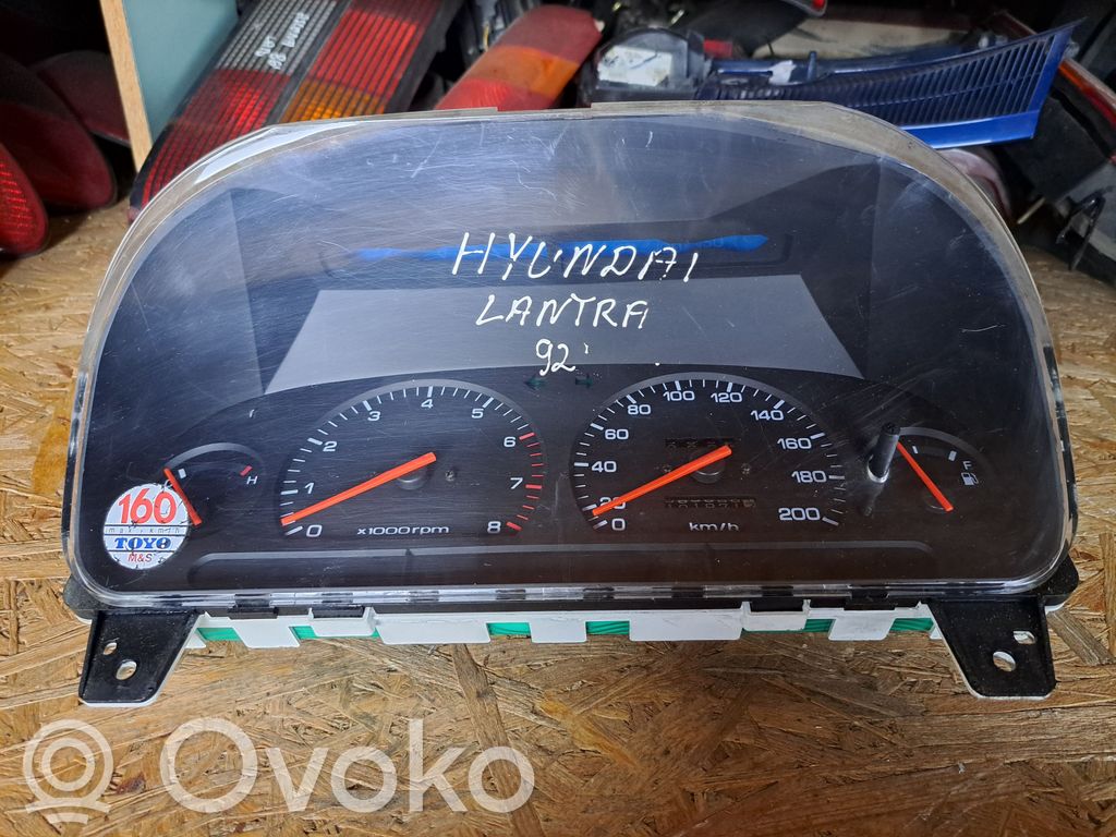 Hyundai Lantra I Vitezometru (grup de instrumente) 