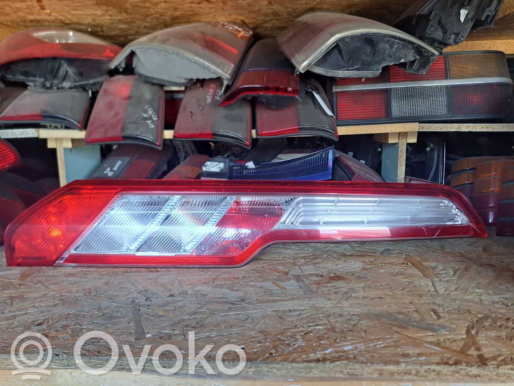 Ford Transit Custom Luci posteriori 