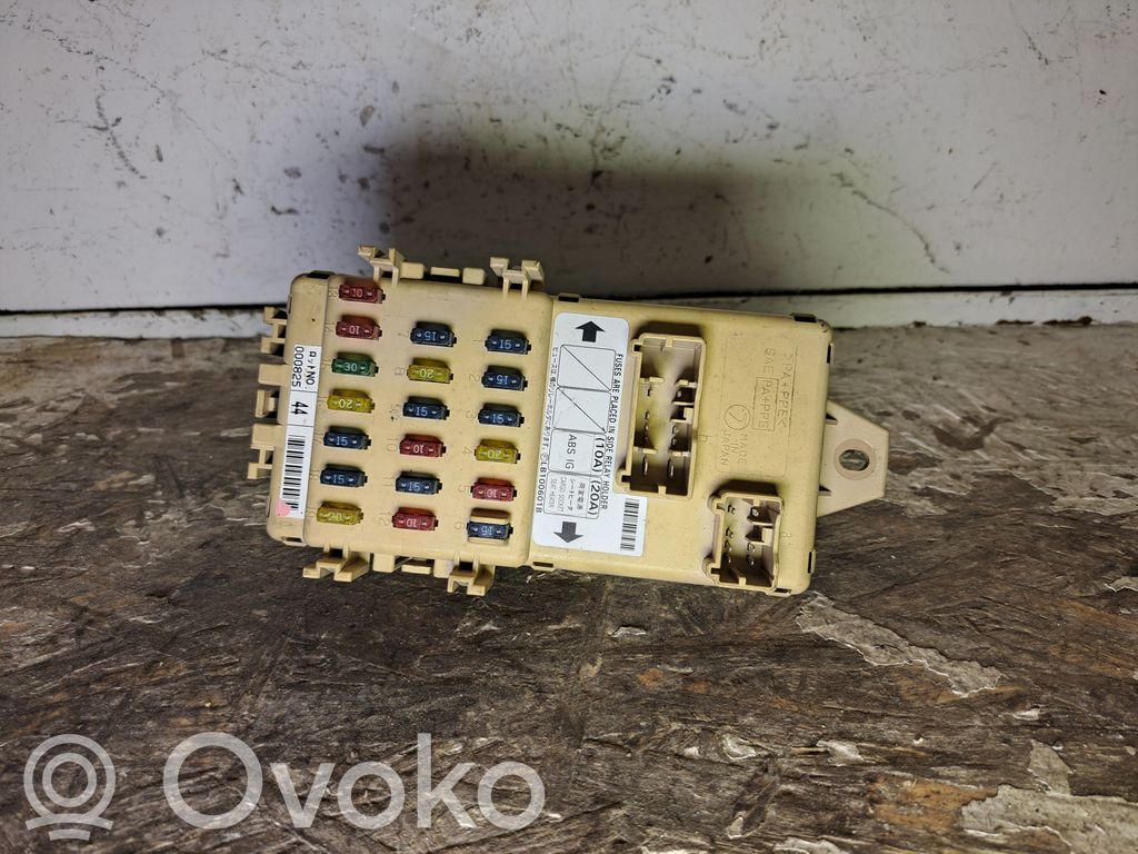 Subaru Impreza II Drošinātāju bloks 