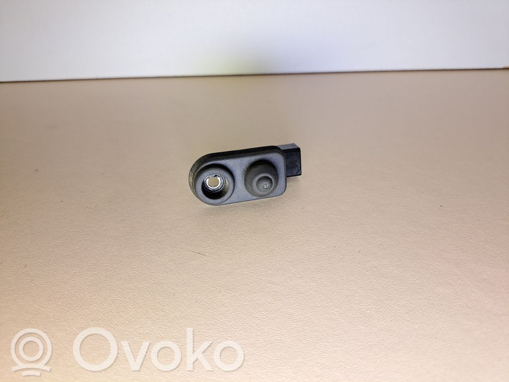Mitsubishi ASX Czujnik otwarcia drzwi tylnych 