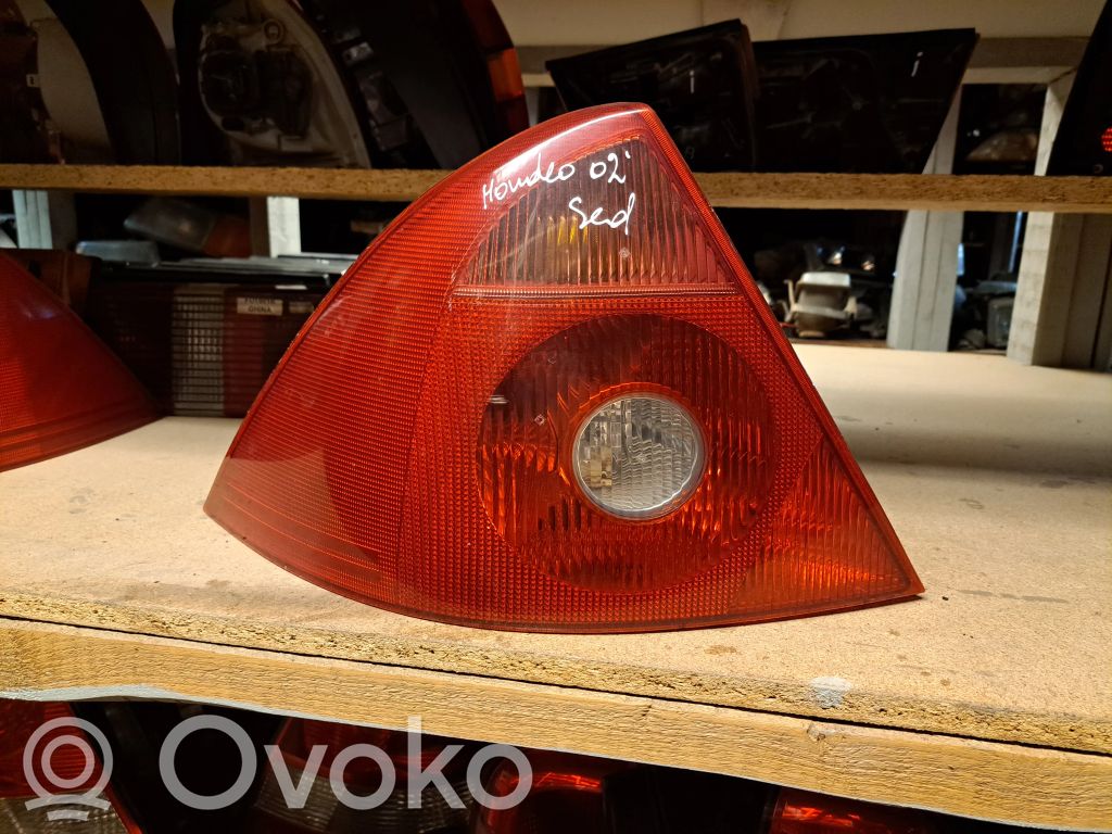 Ford Mondeo Mk III Galinis žibintas kėbule 
