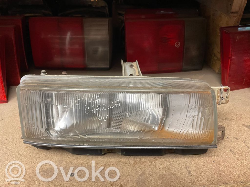 Toyota Corolla E90 Headlight/headlamp 