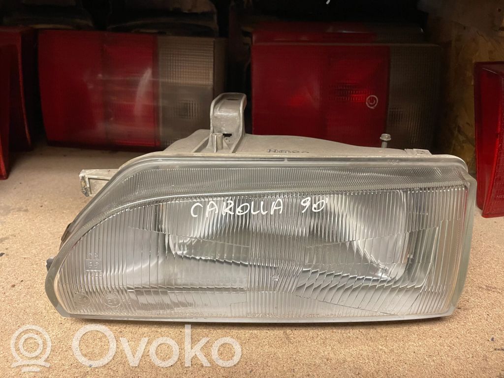 Toyota Corolla E90 Phare frontale 