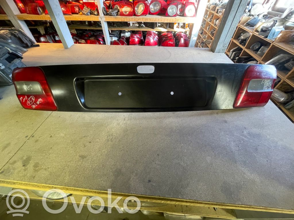 Volvo S40, V40 Listwa oświetlenie tylnej tablicy rejestracyjnej 