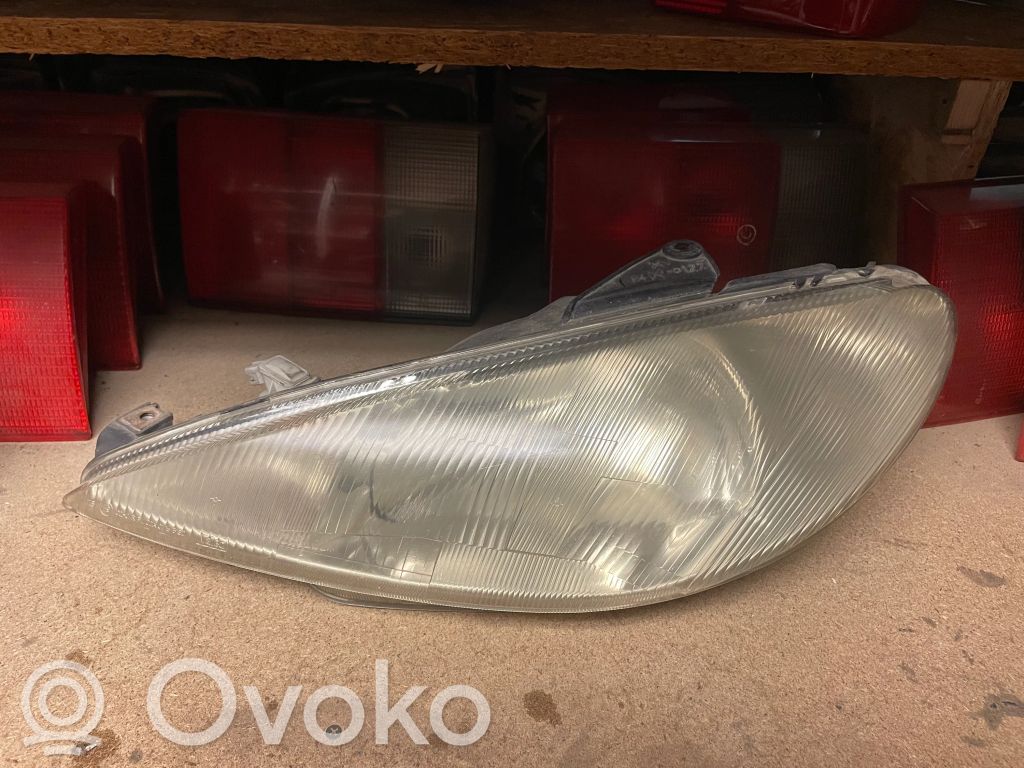 Peugeot 206 Headlight/headlamp 