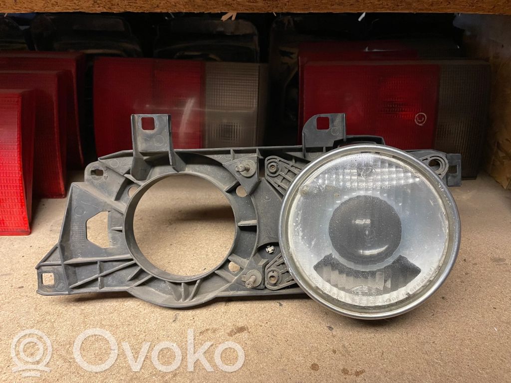BMW 5 E34 Headlight/headlamp 