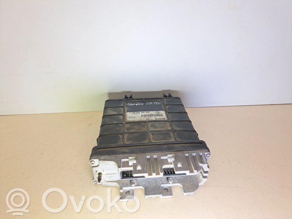 Engine control unit/module   028906021B,0281001172,0281001173
