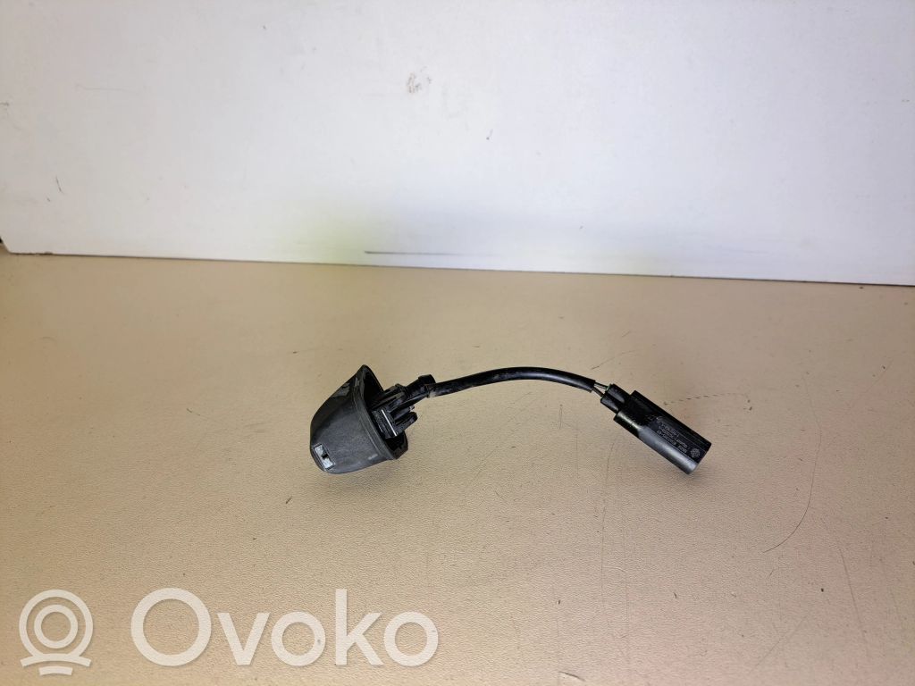 Windshield washer spray nozzle   8365385,836538503,963658,1963658,19636584,1965162,19651621D,9636584,965162,9651621