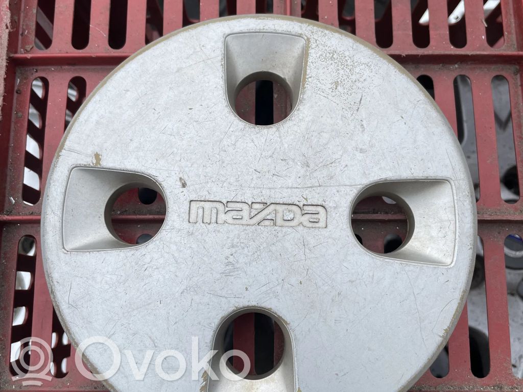 Mazda 323 Alkuperäinen pölykapseli 