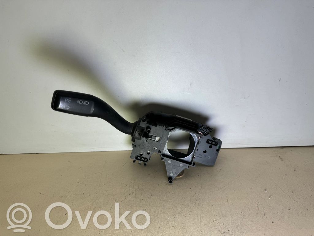 Audi A4 S4 B6 8E 8H Commodo, commande essuie-glace/phare 