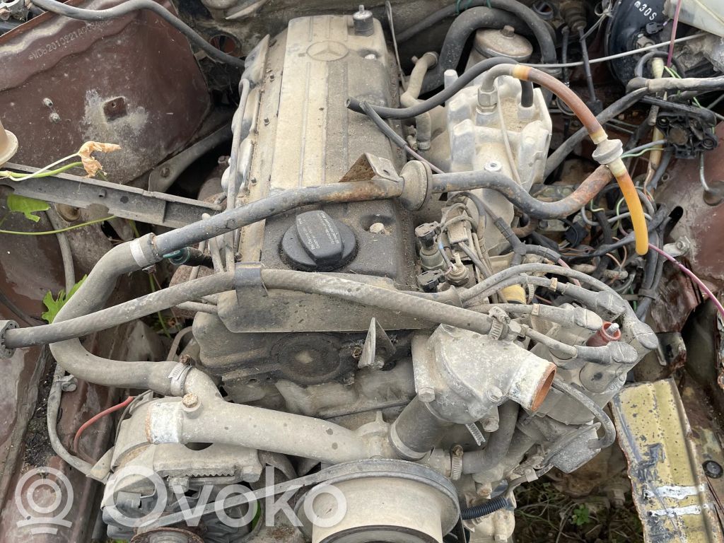Mercedes-Benz 190 W201 Motor 