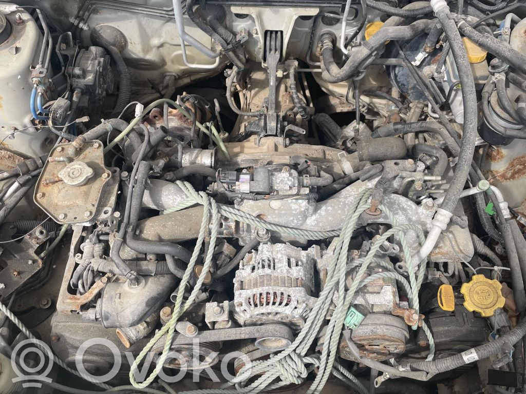 Subaru Forester SF Moottori 