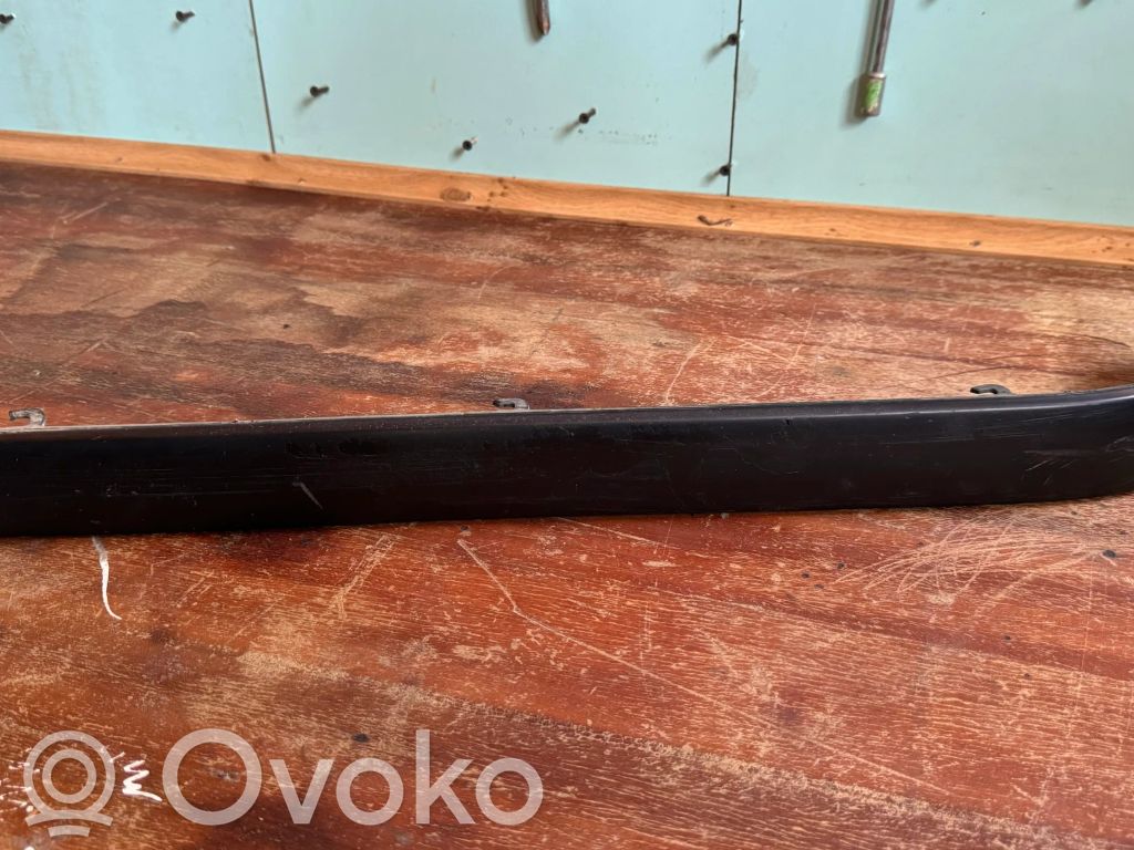 BMW 3 E36 Modanatura della barra di rivestimento del paraurti anteriore 